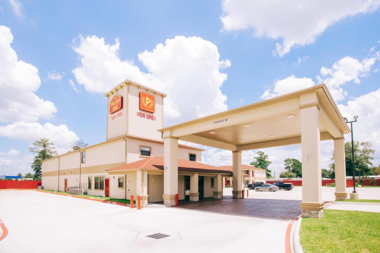 Palace Inn Crosby 外观 照片